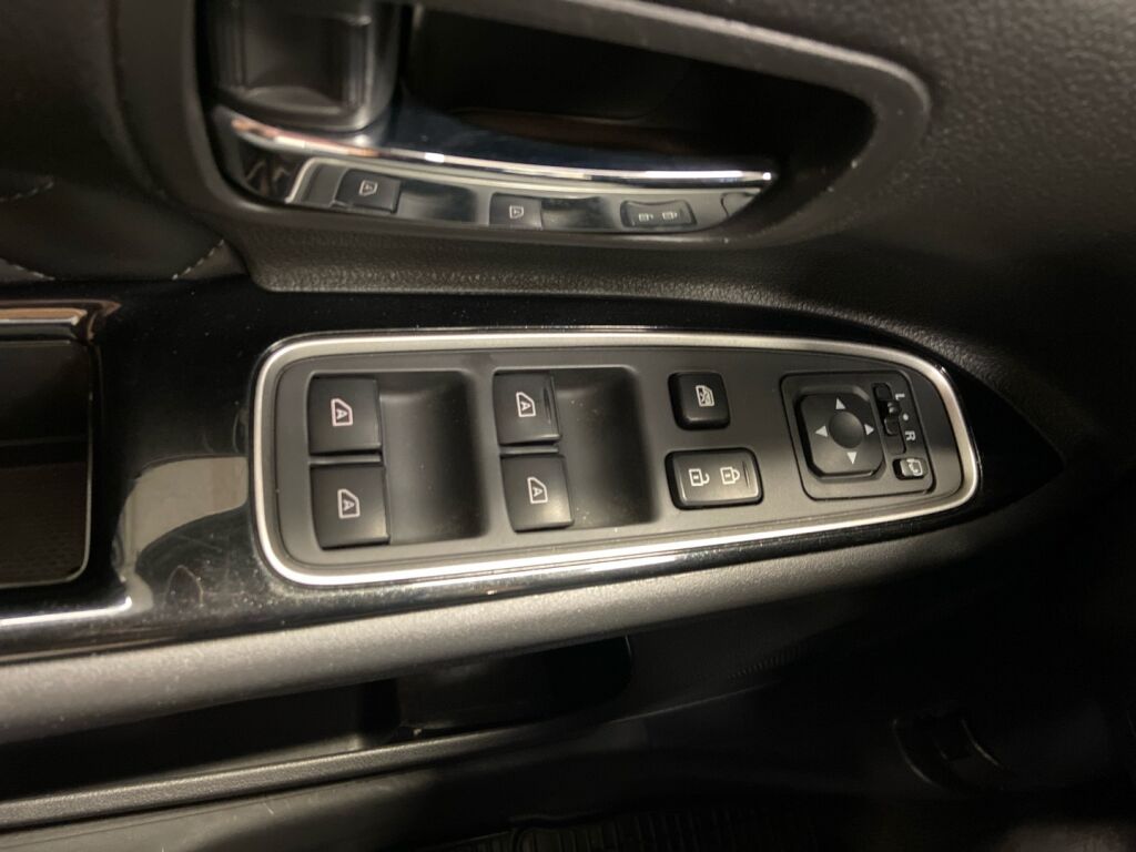 Mitsubishi Outlander PHEV 2019 Valkoinen