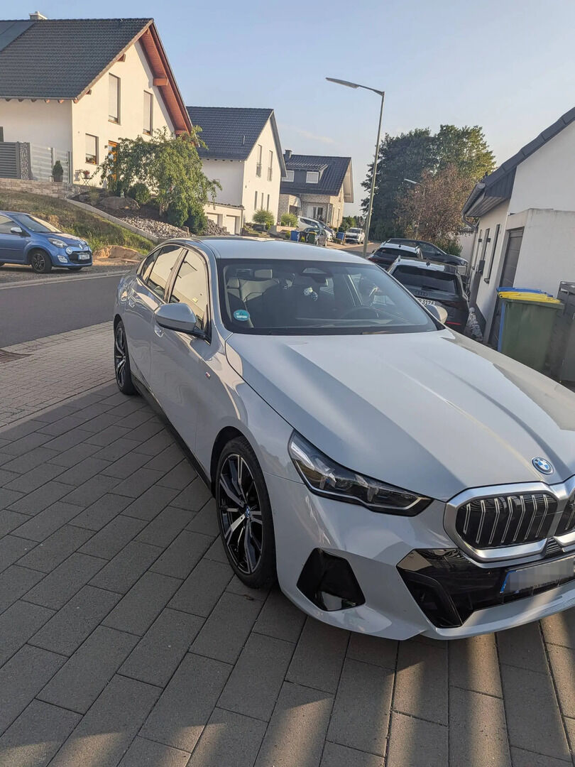 BMW i5 2024 