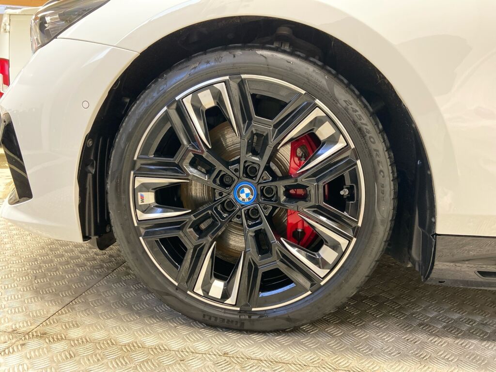 BMW I5 M60 2024 