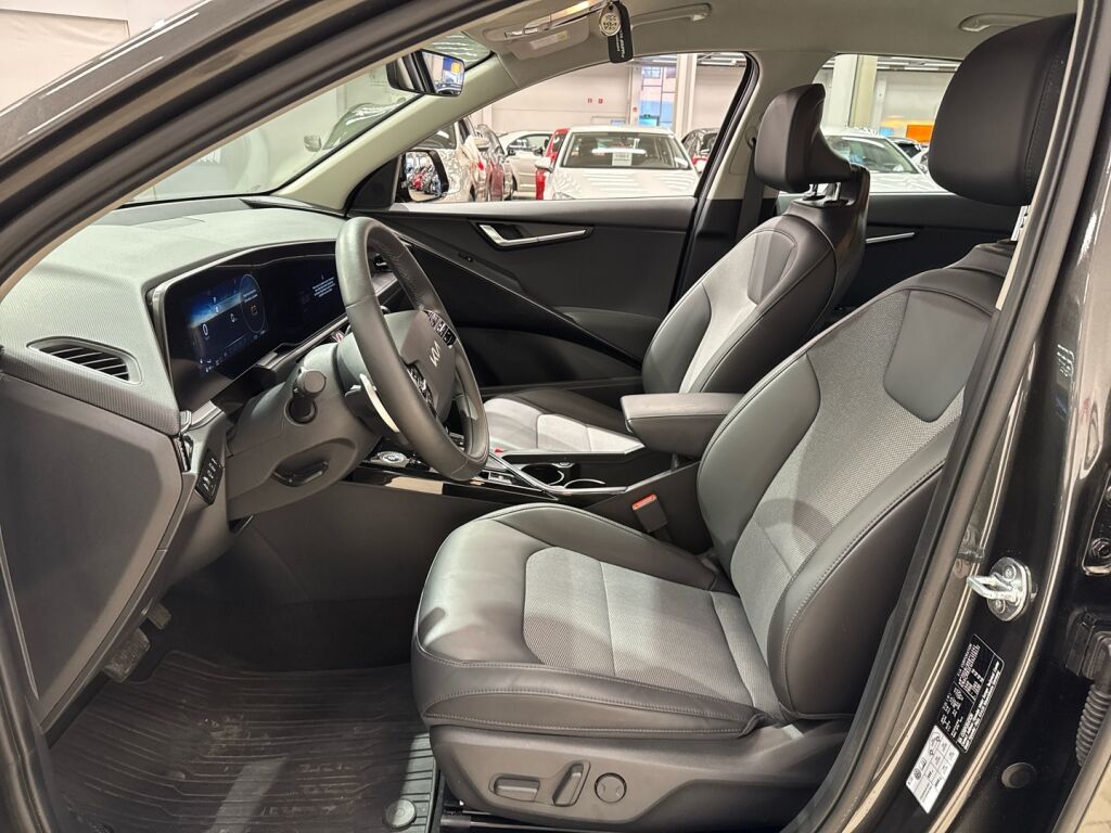 Kia Niro 2025 Harmaa