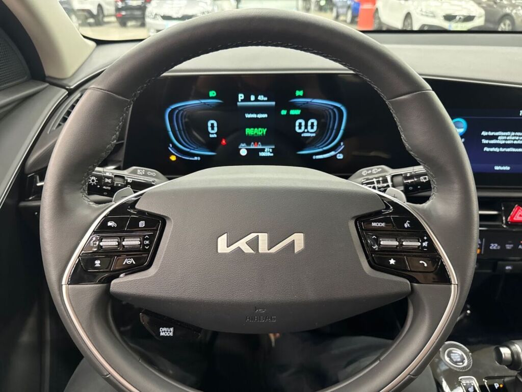 Kia Niro 2025 Musta