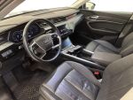 Audi e-tron 2021 Musta