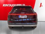 Audi e-tron 2021 Musta
