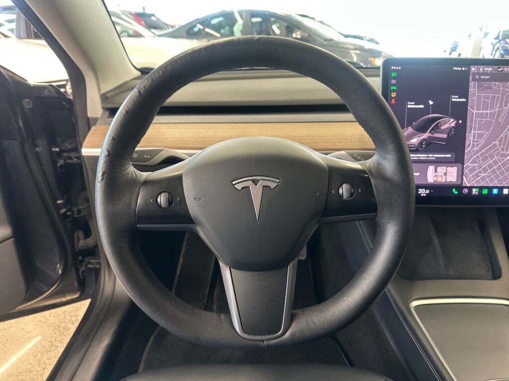 Tesla Model 3 2021 Harmaa