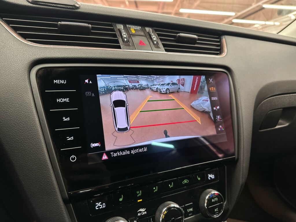 Skoda Octavia 2018 Valkoinen