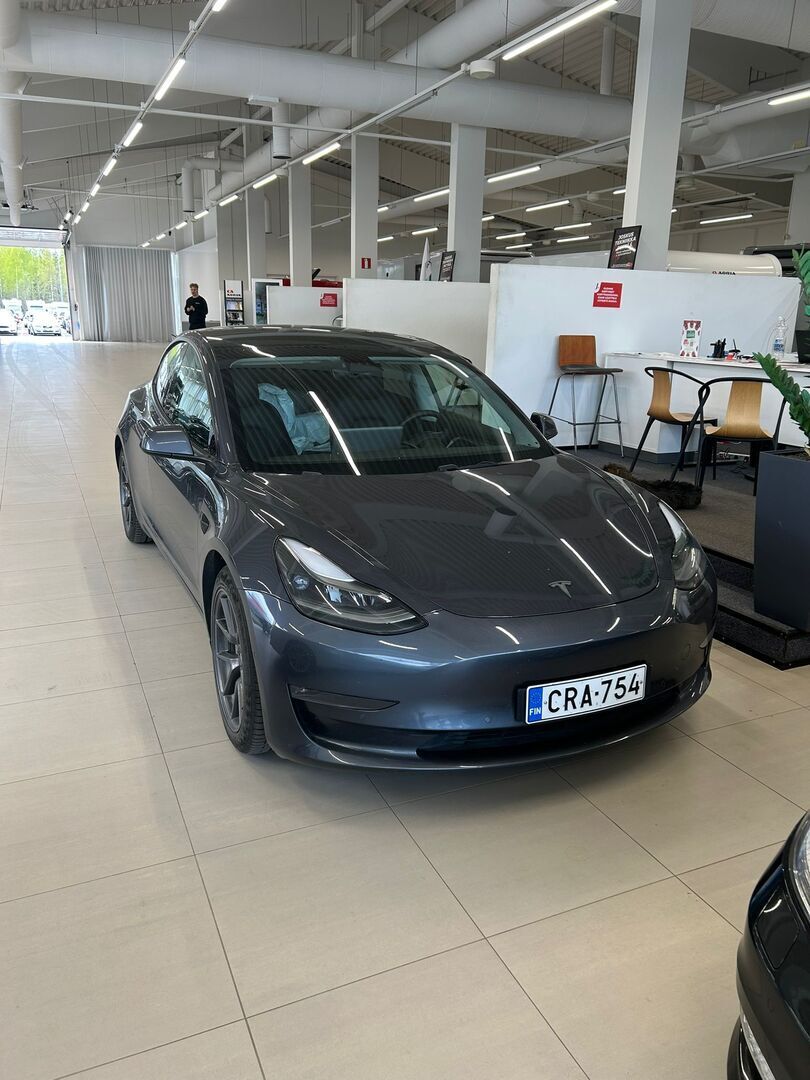 Tesla Model 3 2021 Harmaa