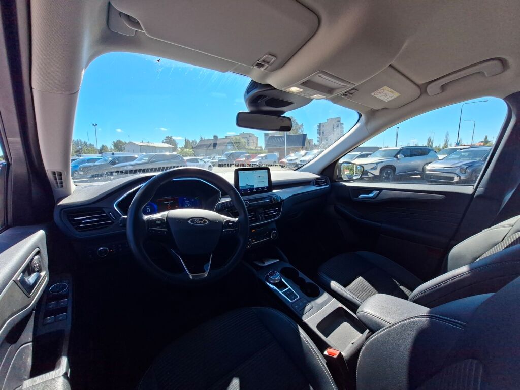 Ford Kuga 2022 Harmaa