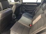 Volkswagen Passat 2022 Musta