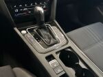 Volkswagen Passat 2022 Musta