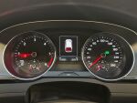Volkswagen Passat 2022 Musta
