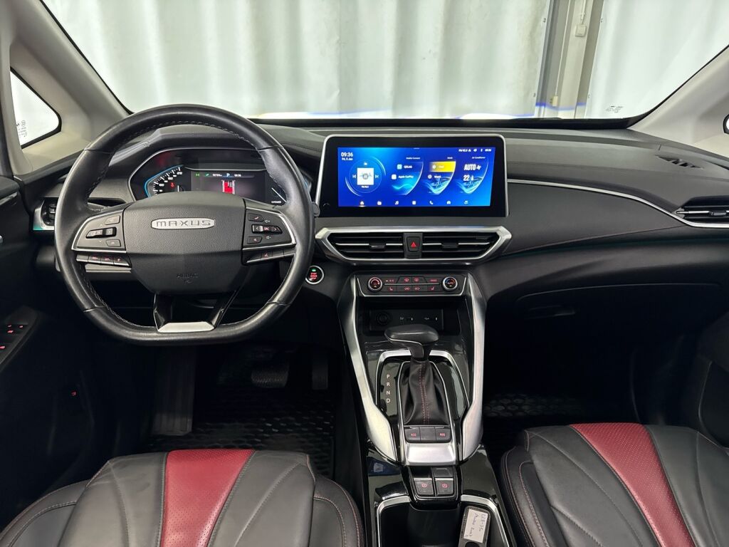 Maxus Euniq 5 2022 Musta