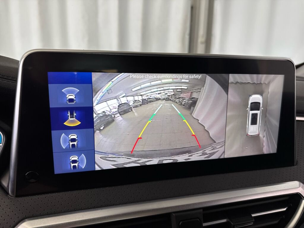 Maxus Euniq 5 2022 Musta