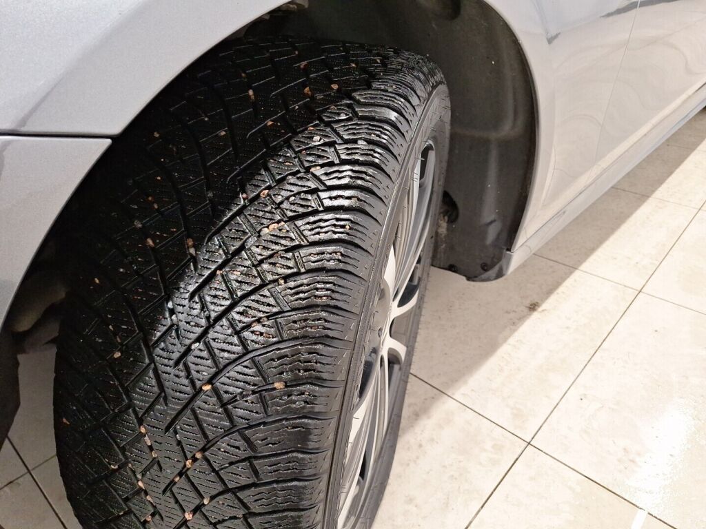 Mercedes-Benz E 2020 Harmaa