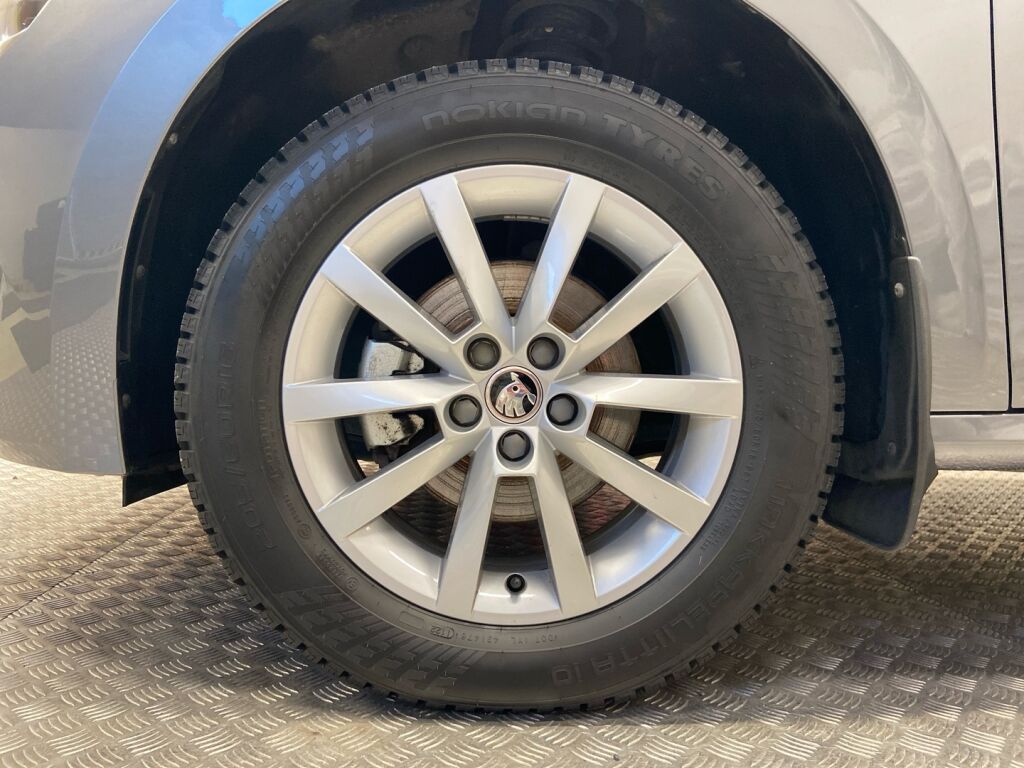 Skoda Kamiq 2022 Harmaa