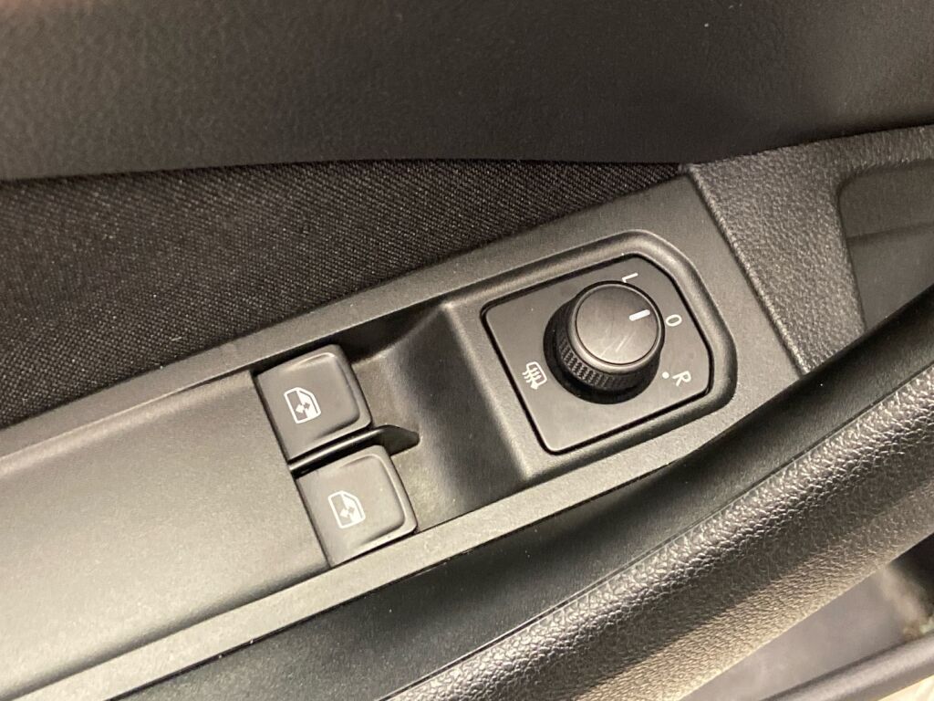 Skoda Kamiq 2022 Harmaa