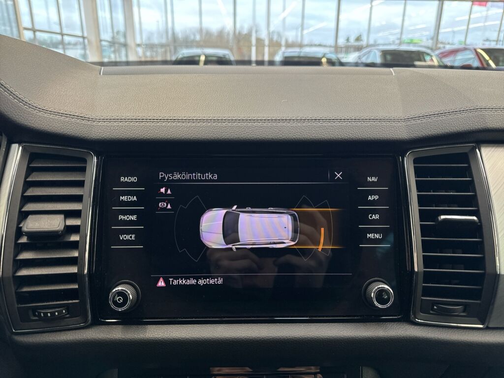 Skoda Kodiaq 2022 Musta