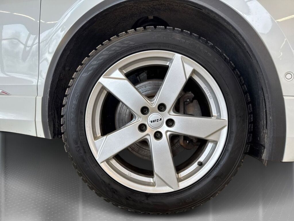 Volkswagen Tiguan 2022 Valkoinen