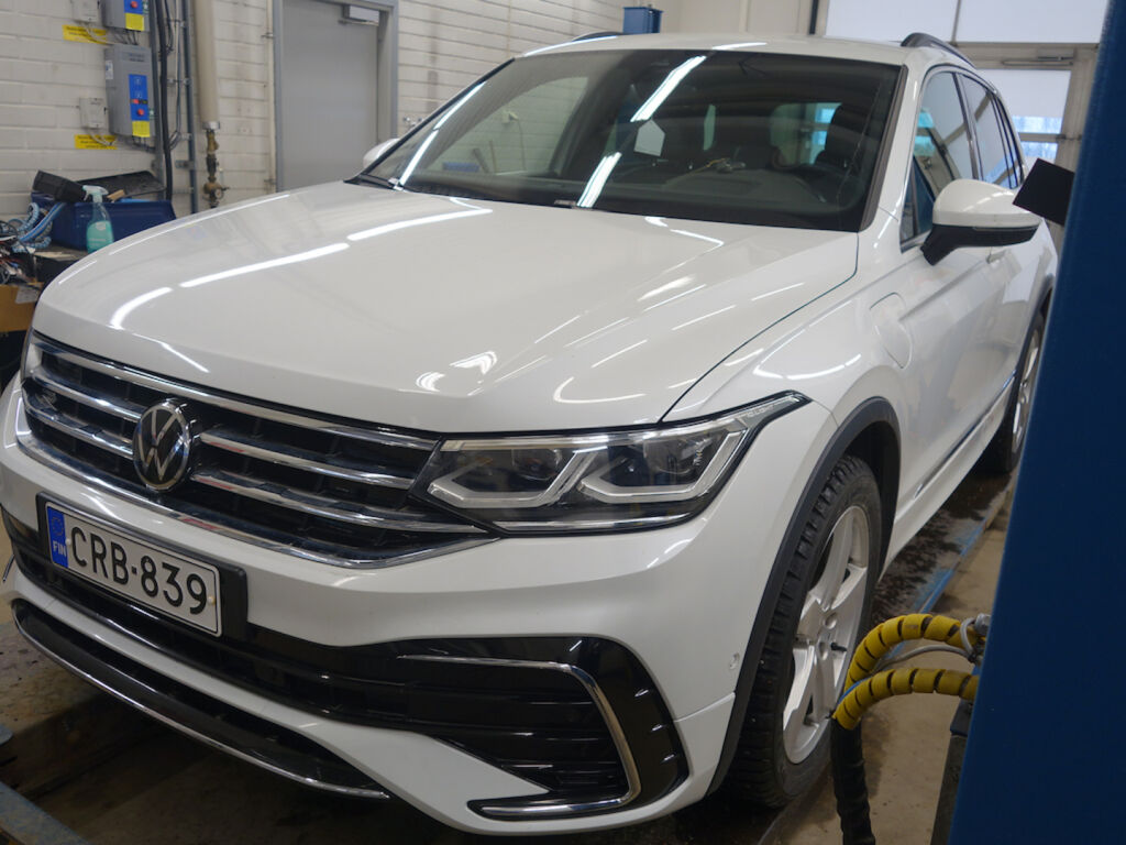 Volkswagen Tiguan 2022 Valkoinen
