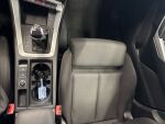 Audi Q3 2022 Oranssi