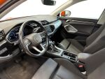 Audi Q3 2022 Oranssi