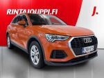 Audi Q3 2022 Oranssi