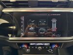 Audi Q3 2022 Oranssi