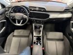 Audi Q3 2022 Oranssi