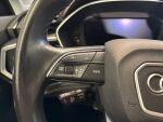 Audi Q3 2022 Oranssi