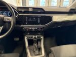 Audi Q3 2022 Oranssi