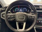 Audi Q3 2022 Oranssi