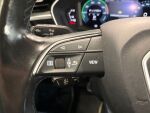 Audi Q3 2022 Oranssi