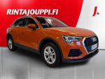 Audi Q3 2022 Oranssi