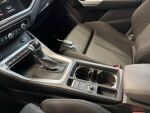 Audi Q3 2022 Oranssi