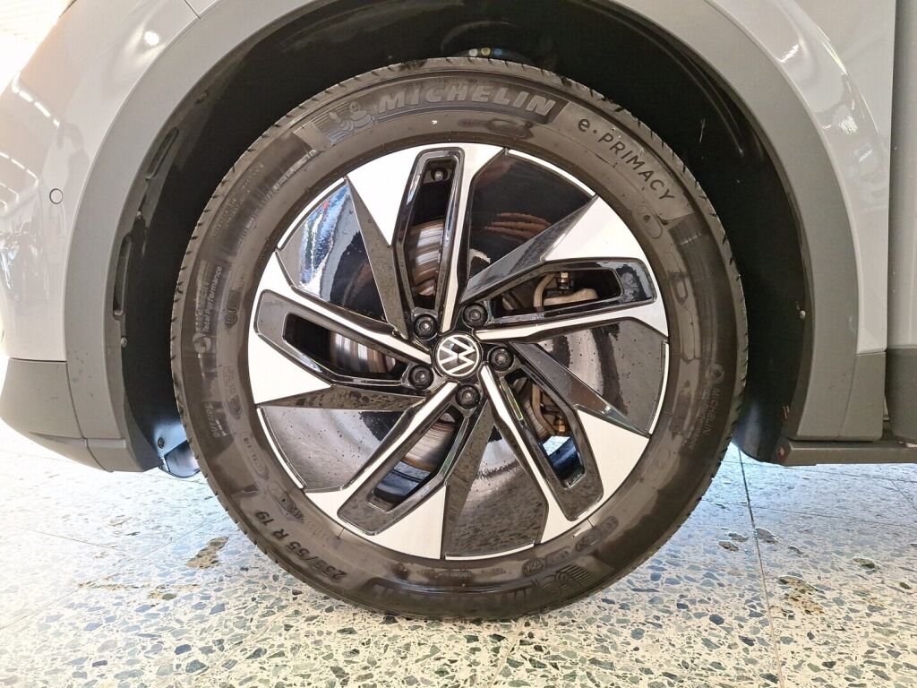 Volkswagen ID.4 2022 Harmaa