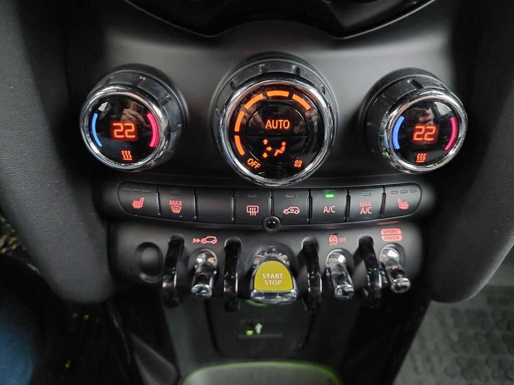 Mini Cooper 2020 Harmaa