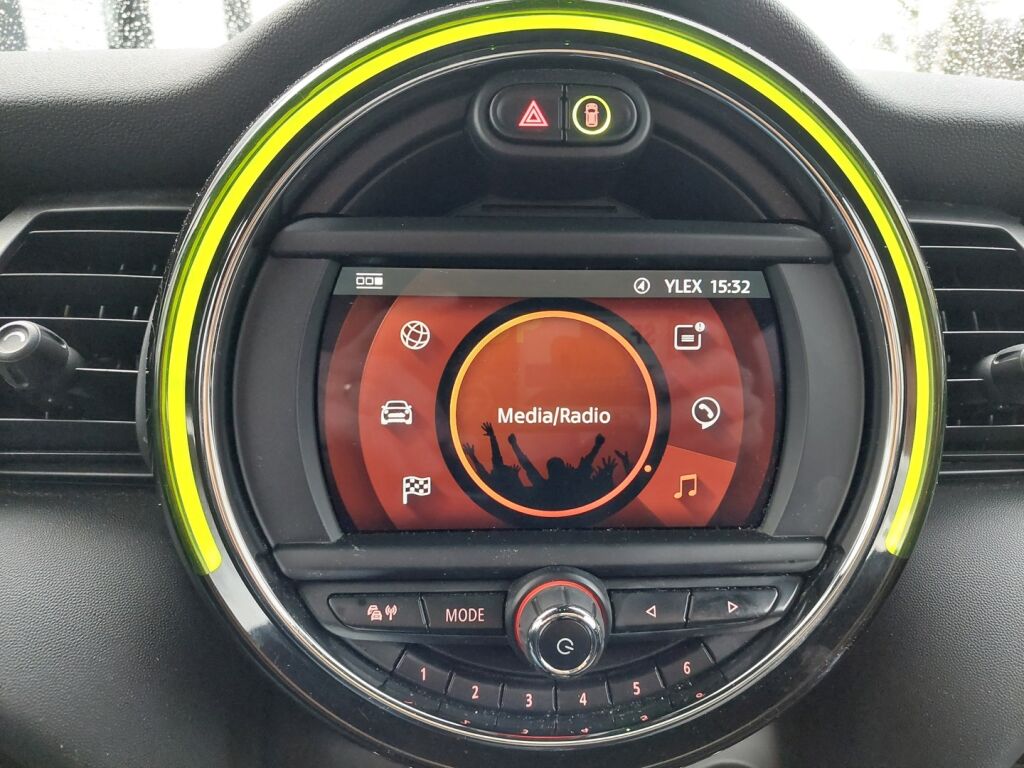 Mini Cooper 2020 Harmaa