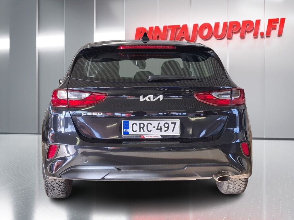 Kia Ceed 2022 Musta