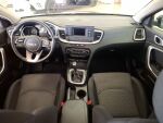 Kia Ceed 2022 Musta