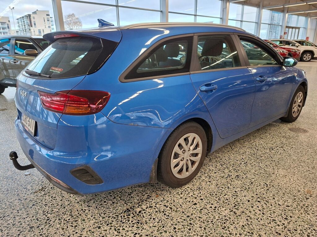 Kia Ceed 2022 Sininen