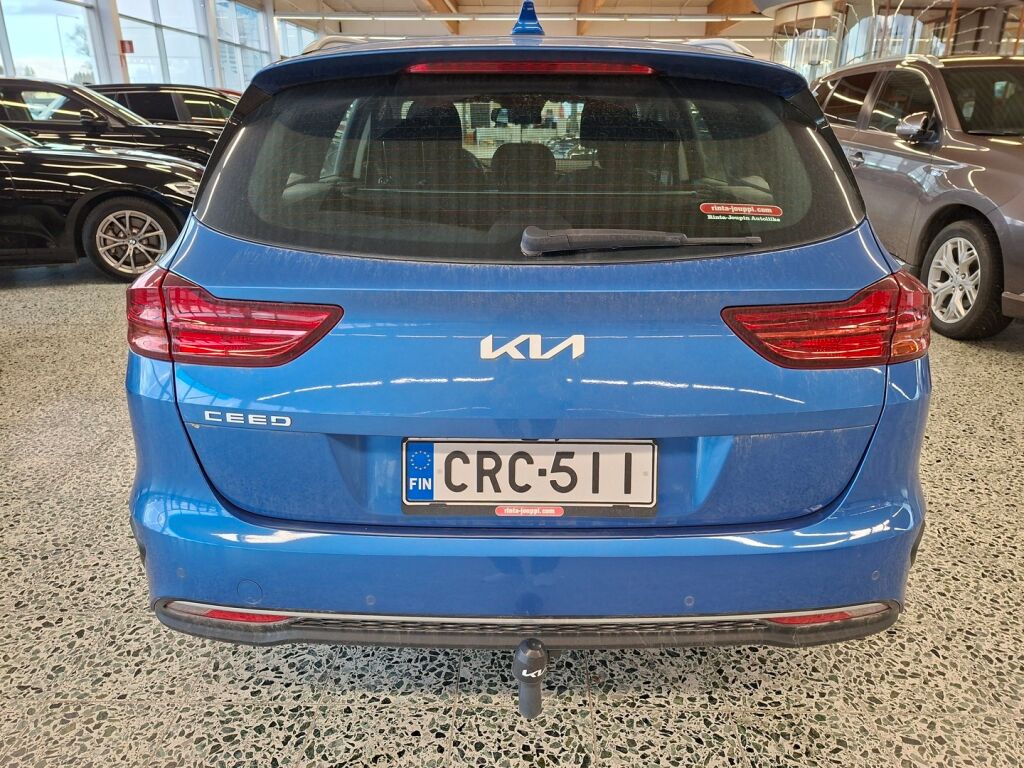 Kia Ceed 2022 Sininen