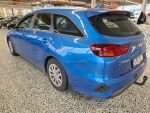 Kia Ceed 2022 Sininen