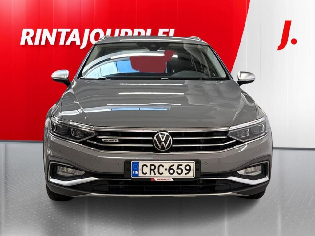 Volkswagen Passat 2022 Harmaa