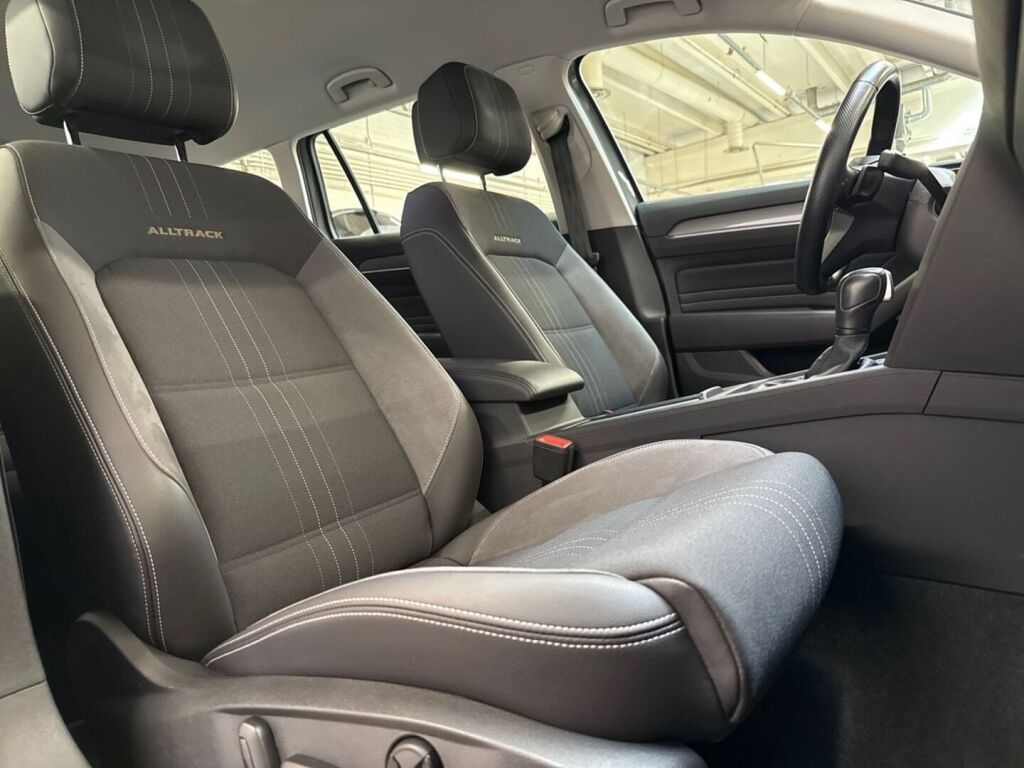 Volkswagen Passat 2022 Harmaa