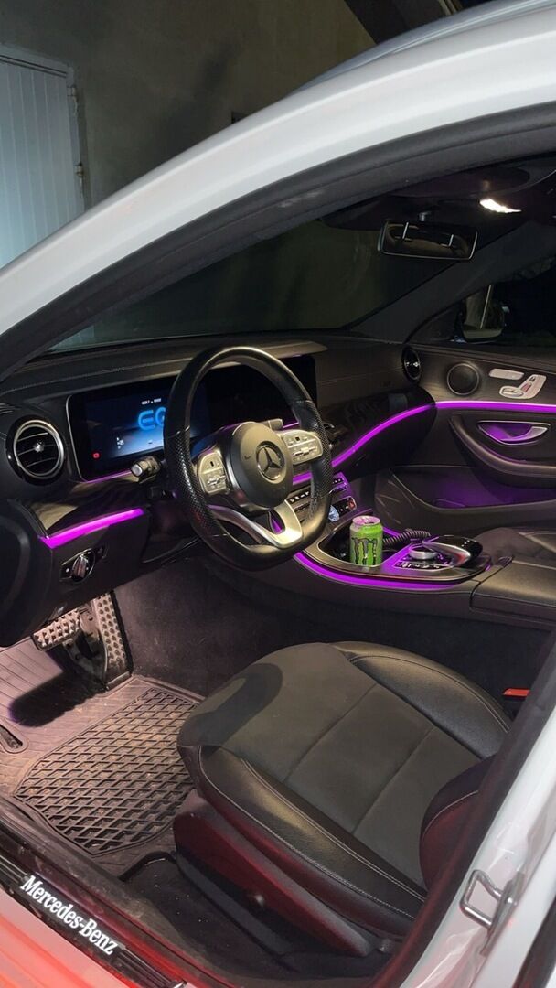 Mercedes-Benz E 2020 Valkoinen