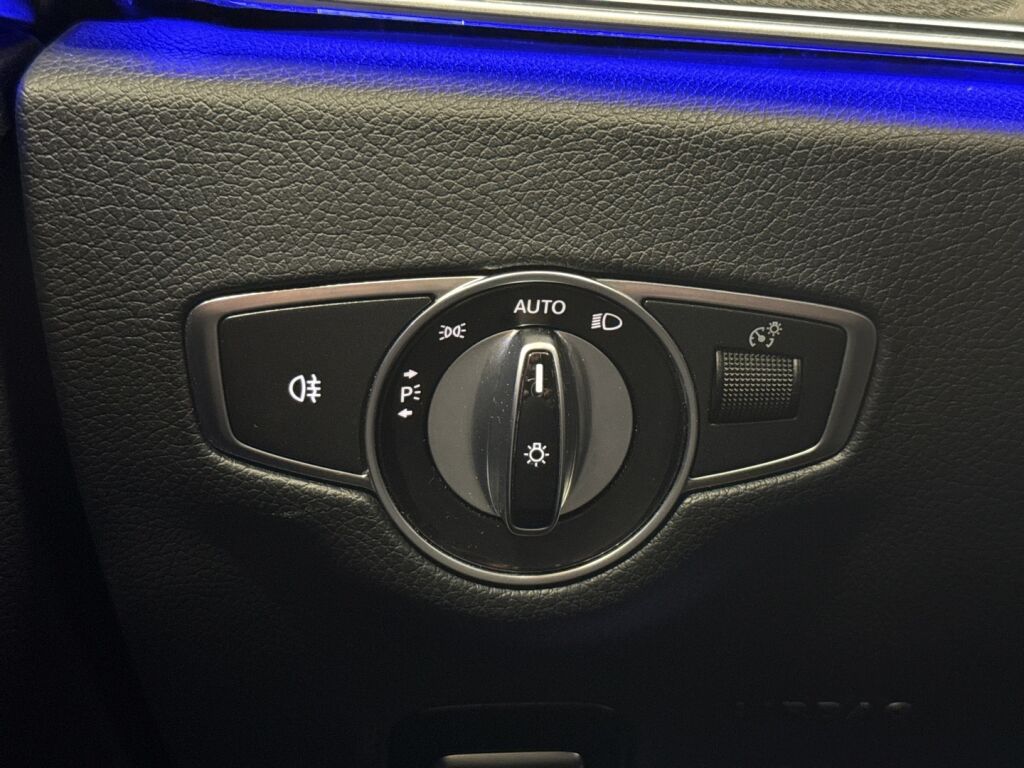 Mercedes-Benz E 2020 Valkoinen