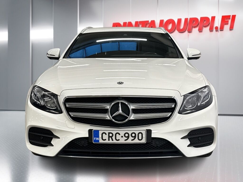 Mercedes-Benz E 2020 Valkoinen