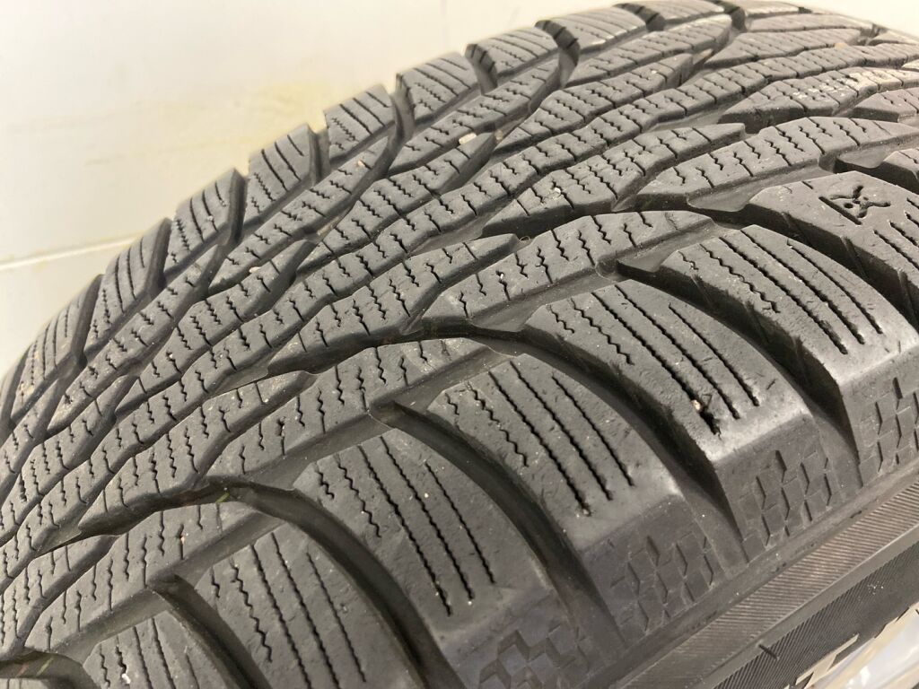 Ford MUSTANG MACH-E 2020 Punainen