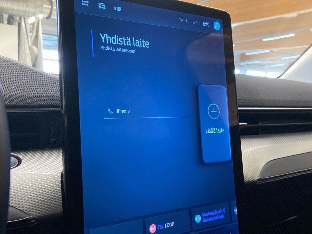 Ford MUSTANG MACH-E 2020 Punainen