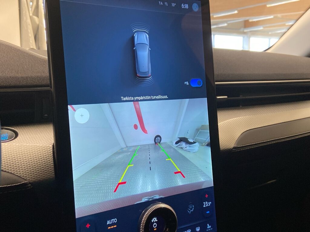 Ford MUSTANG MACH-E 2020 Punainen