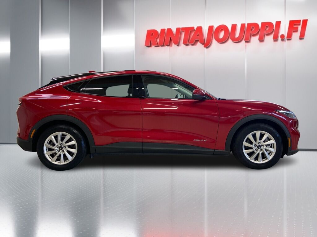 Ford MUSTANG MACH-E 2020 Punainen
